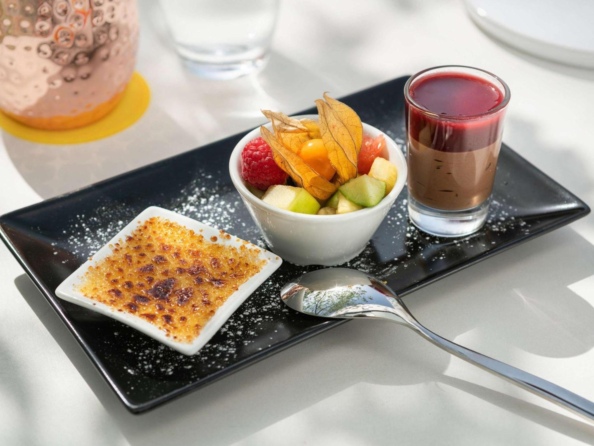 Novotel Paris Coeur D'Orly Airport Екстер'єр фото