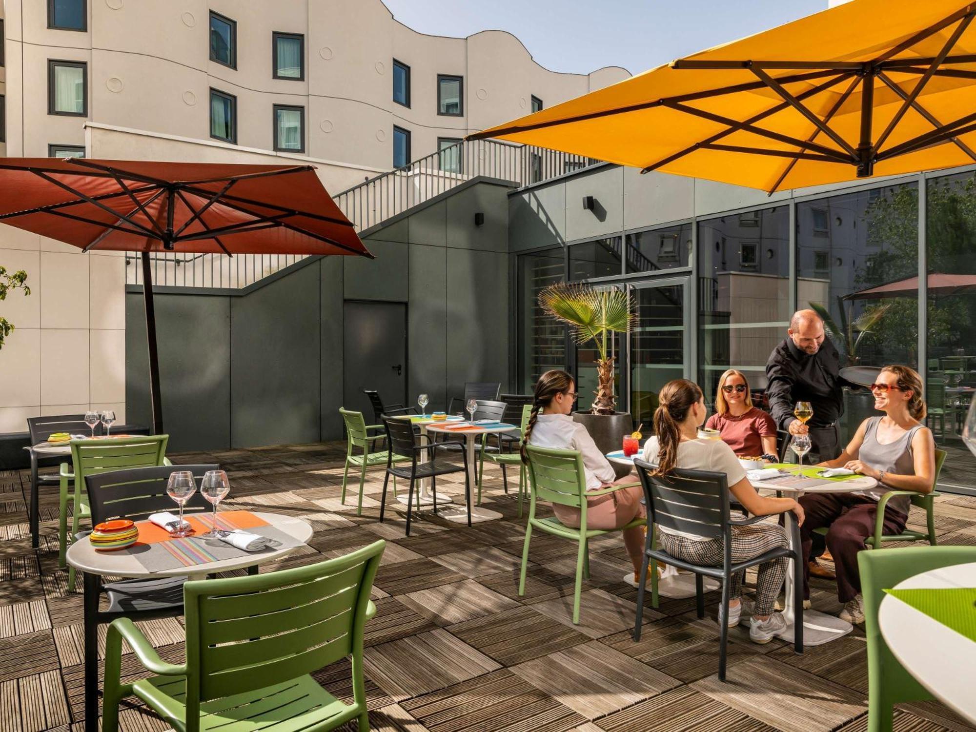 Novotel Paris Coeur D'Orly Airport Екстер'єр фото