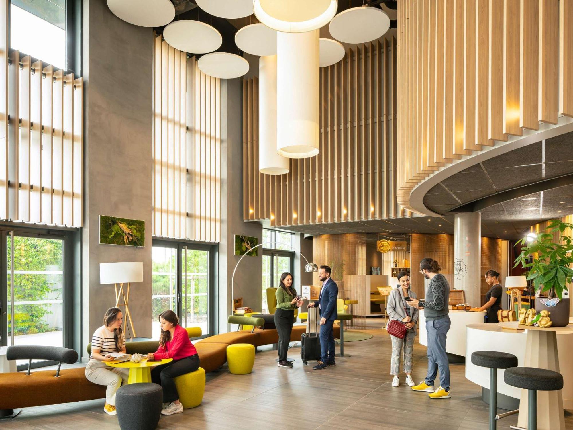 Novotel Paris Coeur D'Orly Airport Екстер'єр фото