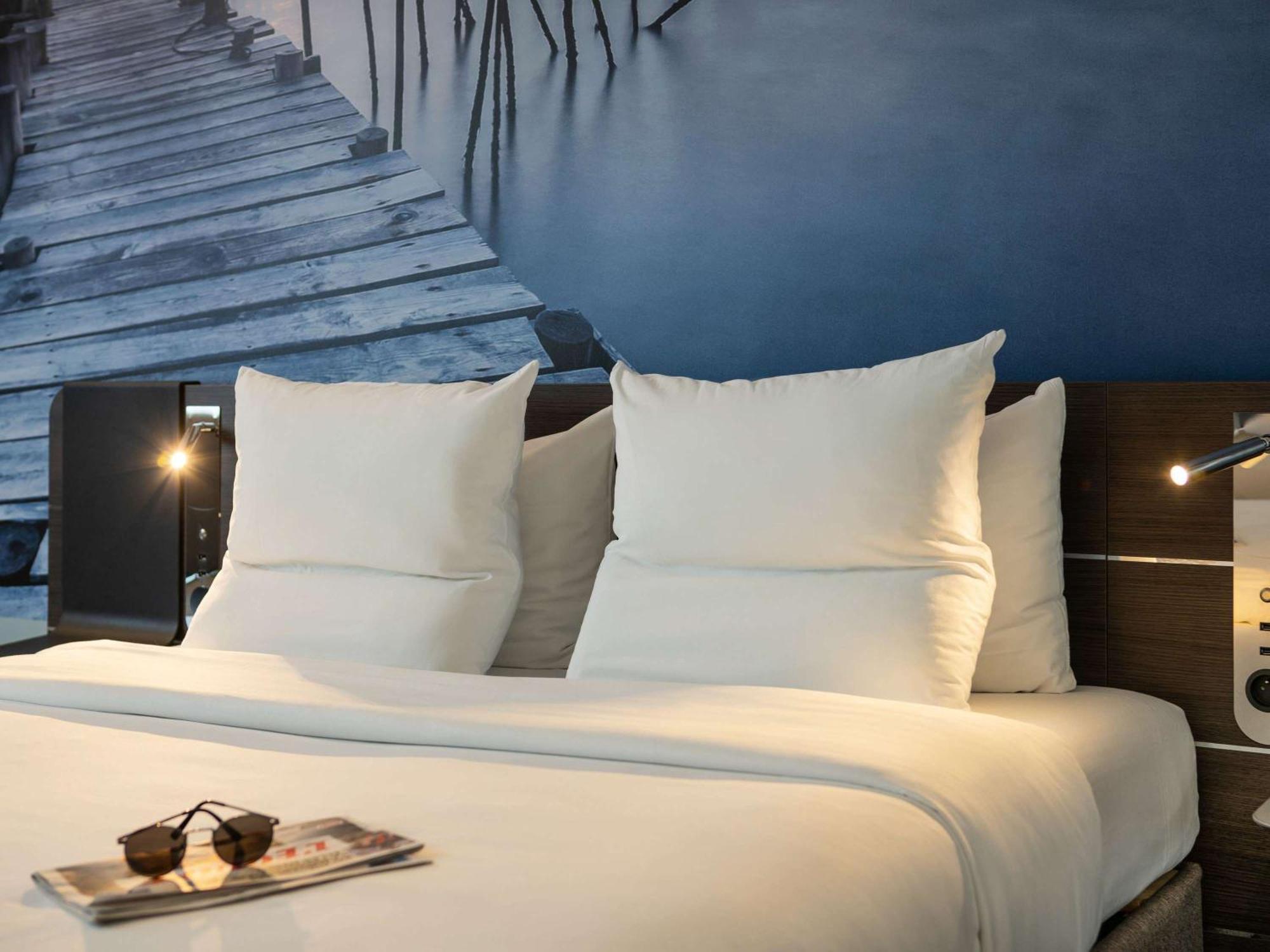 Novotel Paris Coeur D'Orly Airport Екстер'єр фото